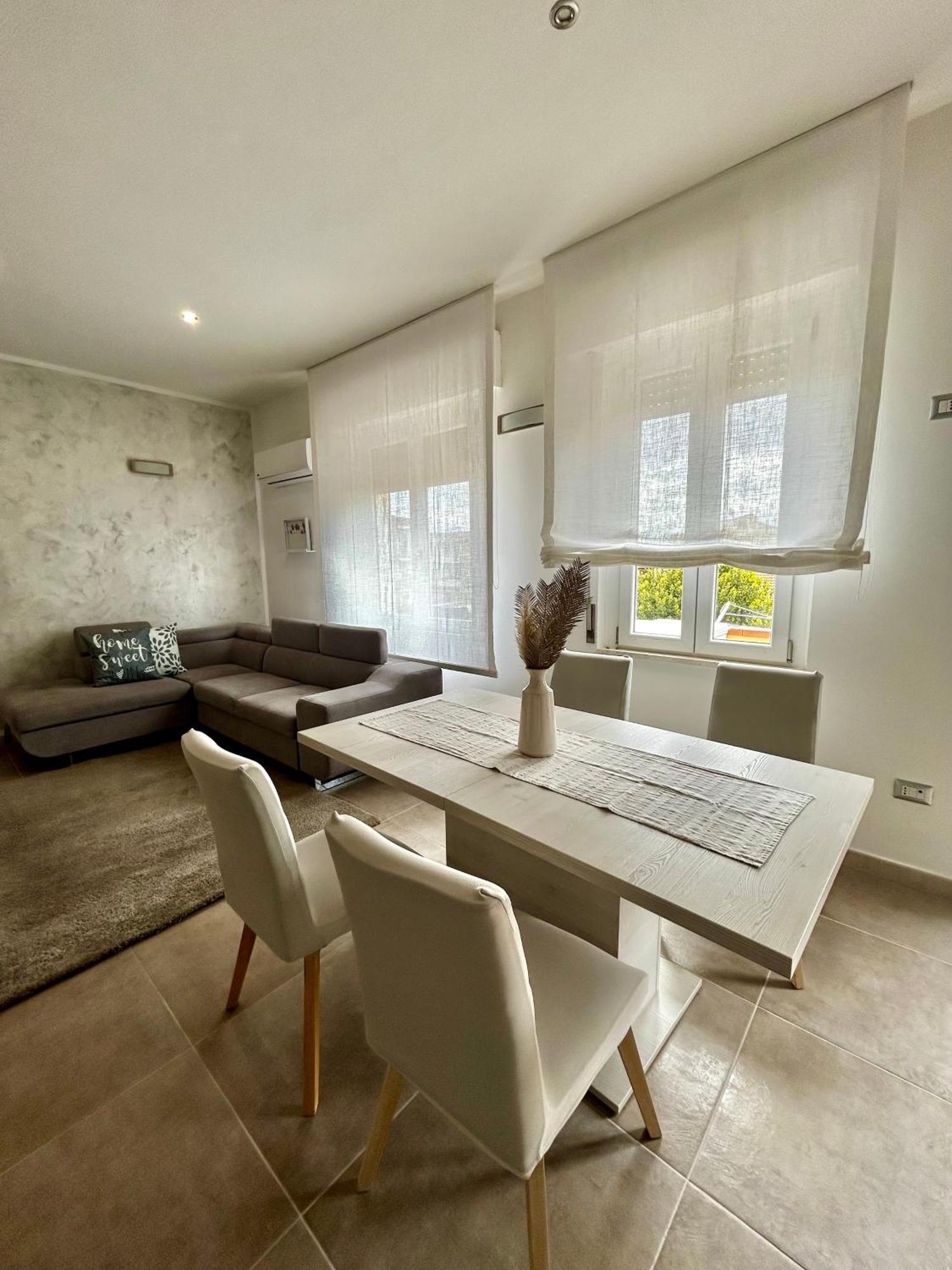 Apartamento L'Approdo A Porto Torres Exterior foto